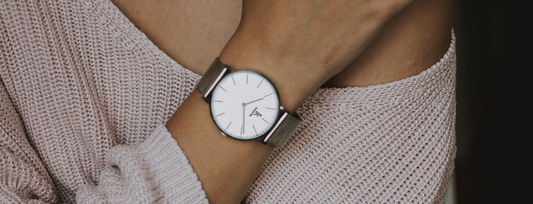 A Guide to Watch Movements: Quartz vs. Automatic vs. Manual